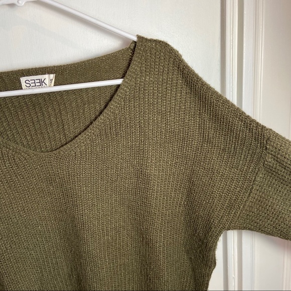 LF Seek the Label Sweater - Picture 2 of 4